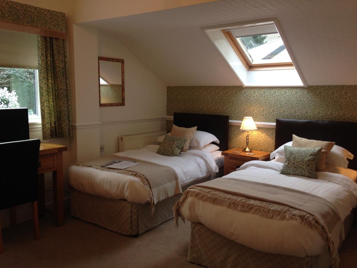 Lyndhurst Guest House 울버스톤 외부 사진